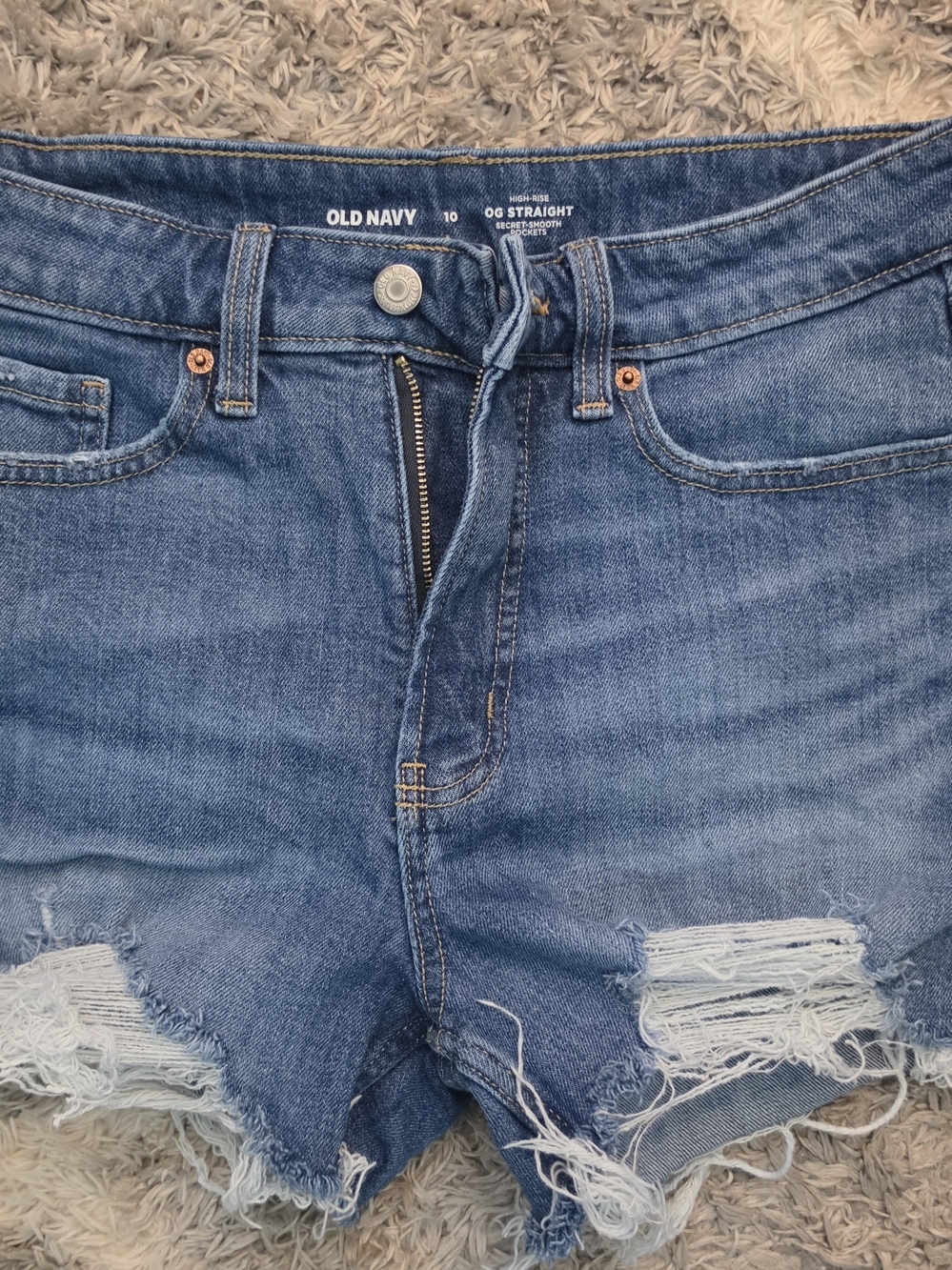 Old Navy Blue Distressed Jean Shorts Size 10 NWOT